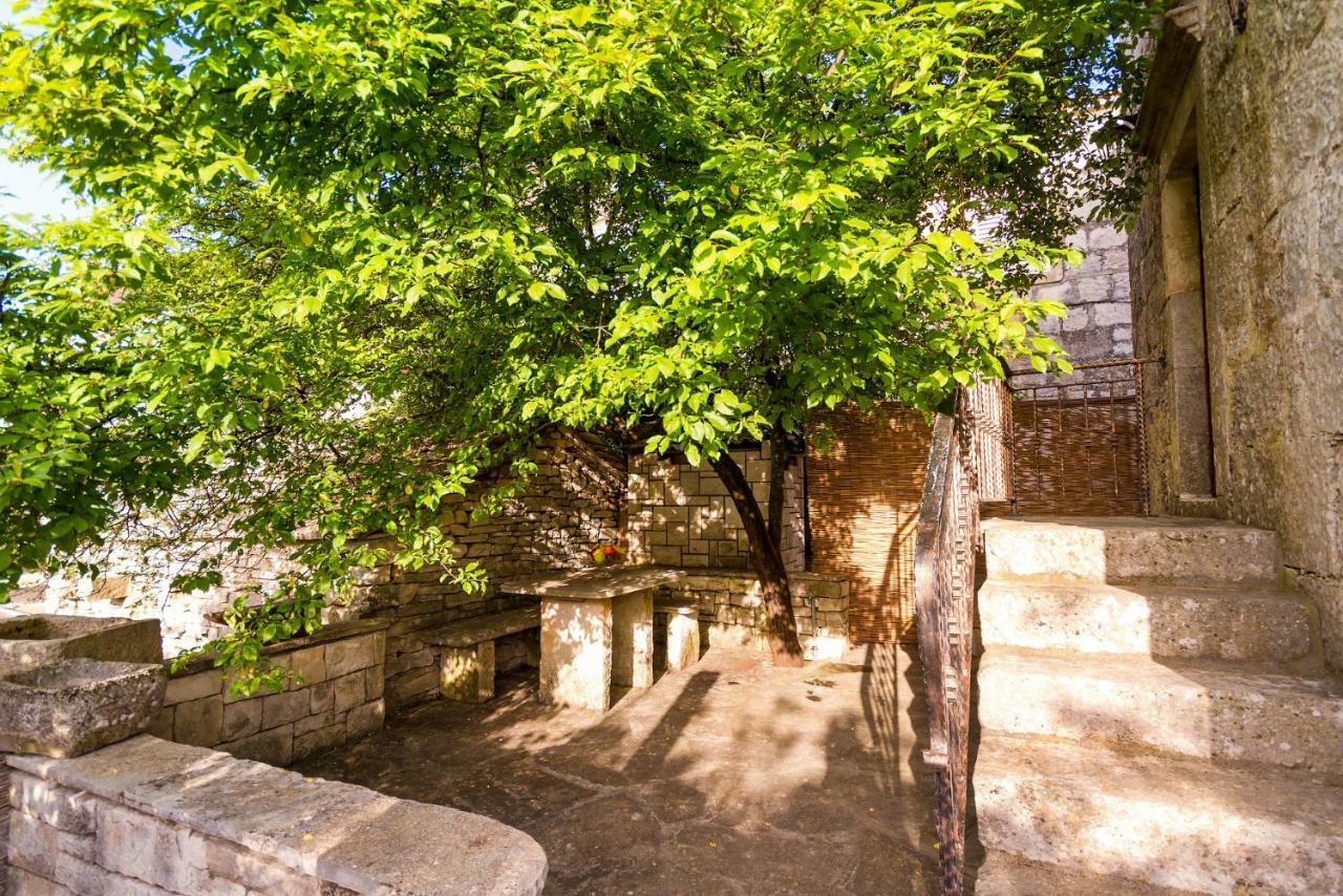 Old Small Stone House Zrnovo Exterior foto